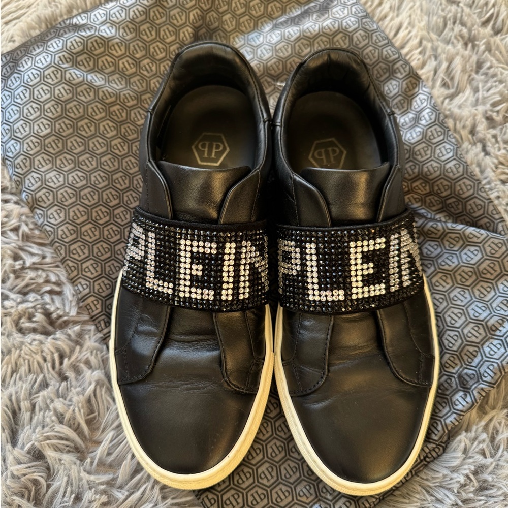 Philipp Plein Black Sneakers with Sparkling Strap